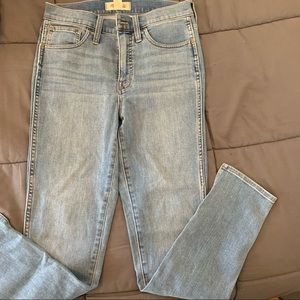 Madewell 10inch High Rise Roadtripper Jeans Size 26